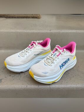 Hoka Women’s Bondi 9 Running Sneakers